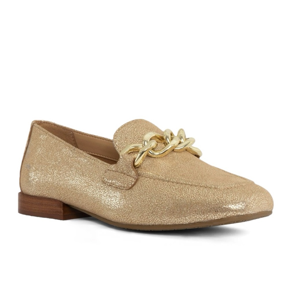 Donald Pliner Bethany Leather Loafer, In Pale Gold Size 6.5